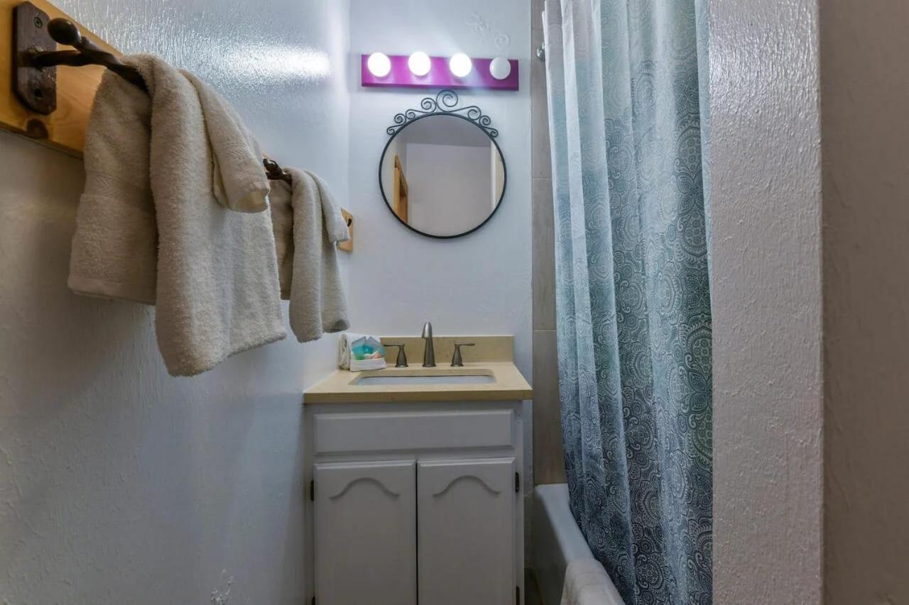 Charming 2 Bedroom Near Downtown - Rose Tree 1 Moab Esterno foto