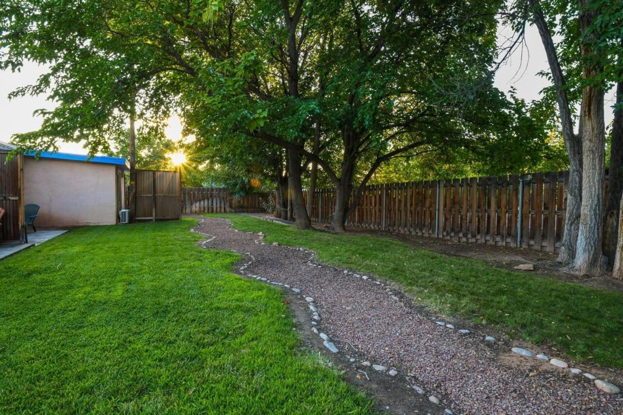 Charming 2 Bedroom Near Downtown - Rose Tree 1 Moab Esterno foto